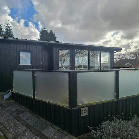Feriehus Cozy With Fjord View In Hjarbaek *
